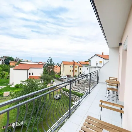 Raspolic Apartment